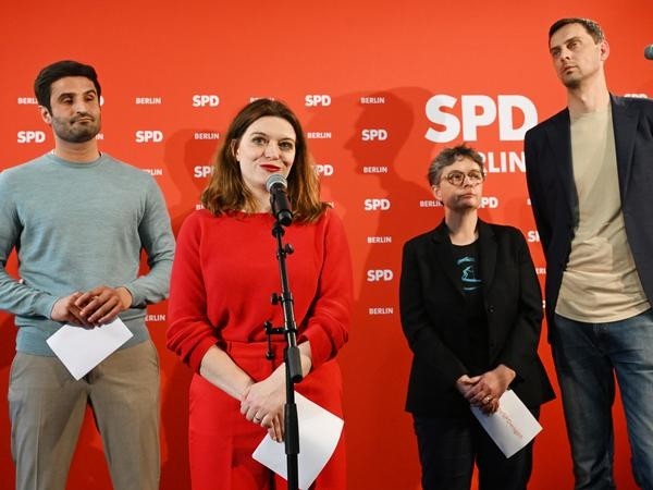 Berliner SPD gibt neue Parteispitze bekannt: Rund 50 Prozent der Mitglieder stimmten ab