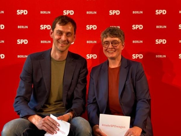 Entscheidung über Berliner SPD-Landesvorsitz: Martin Hikel und Nicola Böcker-Giannini gewinnen Mitgliederbefragung